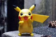 生活費が足りず同棲彼氏のポケモンカードを売る…→窃盗犯逮捕