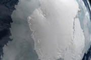 宇宙から見た南極が怖い（画像あり）