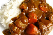 「カレーと同格の食べ物」を思い浮かべてスレを開いてください