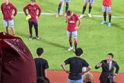◆悲報◆Ｊ２で6連敗中18位の甲府に敗れた鹿島サポ大荒れ！岩政監督らに怒号浴びせかける「無冠じゃねぇか！結果出せよ！」