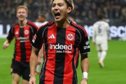 【堂安無双】堂安律、超絶突破から決勝ゴール！ファン驚き「メッシやん」フランクフルトは佐野・川崎出場のマインツに1-0勝利