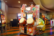 【画像】昭和の温泉ホテルのゲームコーナー来たったwwww