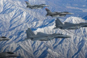 アメリカと韓国が戦闘機での実戦を想定した共同訓練開始…朝鮮半島領空を防衛！