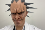 【画像】武井壮さん、、「BLEACH」の更木剣八のコスプレを公開