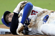 【MLB】大谷翔平の負傷は『左肩の亜脱臼』　二盗に失敗し痛める…　ロバーツ監督が説明　精密検査で第3戦以降の出場可否を判断