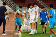海外の反応「日本は世界の模範だ」日本とインドのU17選手が試合後にゴミ拾い！開催国タイから賞賛の声