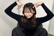 「体幹がつよつよ！」　影山優佳、脚上げ3ポーズ披露にネット「チョケてる（笑）」「これだから好きなんよw」
