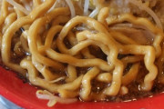 ラーメン二郎って行列が出来るほど美味いんか？