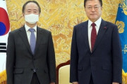 韓国を離れる駐韓日本大使に文在寅「日本が最も重要」…態度が軟化した本当の理由＝韓国の反応