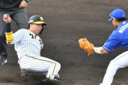 試合の流れを読んだ阪神・岡田監督の興味深い一手　自爆覚悟の梅野単独スチールの裏に隠された狙いとは？