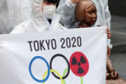 【韓国】「放射能の危険がある東京五輪は中止せよ」 慰安婦像と一緒に記念撮影ｗｗｗｗｗ