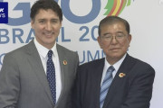 【画像】カナダ・トルドー首相と並んだ石破がこちら