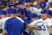【動画】ドジャースがヤンキース撃破で4年ぶり8回目の世界一 初のPSは全試合出場3本塁打❗大谷翔平、悲願のWS初優勝からその後❓❓
