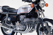 ぼく「とーさんこのバイクカッコイイね！」　とーさん「昔乗ってたんじゃよ・・・ＣＢＸ１０００というんじゃ」