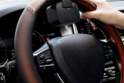 【朗報】ヒーター機能付きの車のハンドルカバーが遂に誕生wwwwwwwwwwwww