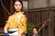乃木坂46・井上和、「豊臣兄弟！」でまさかの弓道対決！茶々の美しすぎる勇姿話題