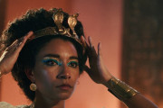 【悲報】絶世の美女・クレオパトラ女王をNetflixが黒人化→ テレビ史上最低点を叩き出してしまう＼(^o^)／