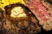 いきなりステーキ「ほいよ、これが激ウマアチアチハンバーグね」