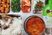 アメリカ人も嫉妬！韓国の給食に海外興味津々！（海外の反応）