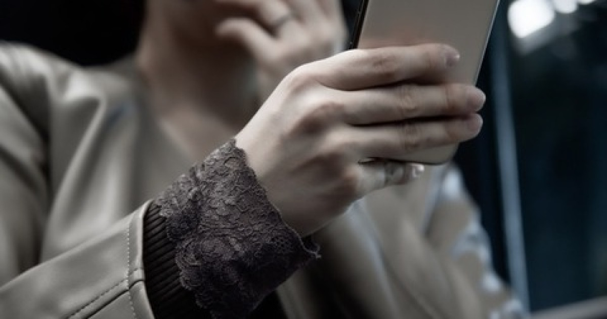 【画像】浜辺美波さん、細すぎて抱き心地が悪そうｗｗｗ