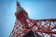 【速報】ウクライナ政府、東京タワーのライトアップを依頼を拒否されたと明かす