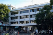 中核派系全学連の京都大学生ら6人、「総長室突入」と称して本部棟に押し入り拡声器で職員らを威圧、業務を妨害して逮捕