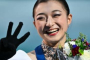 「カオリに恋してる!!」坂本花織の56年ぶり３連覇の瞬間を捉えた世界的カメラマンの”至極の写真”に反響続々！【フィギュア世界選手権】