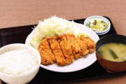お前らトンカツ定食どうやって食べてる？