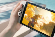 【ポケモン剣盾】新型Switchが10月8日に発売！　ポケモンを携帯モードで遊ぶ勢には画面大きくなってかなりいい感じだよな