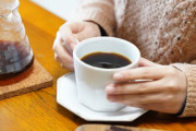 コーヒー頑なにブラックで飲むやつの正体