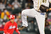 阪神望月が無死一、二塁で救援　好プレー梅野に感謝