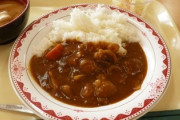カレーに味噌汁はアリ？　ドラマ「朝顔」食事シーンめぐりプチバトル