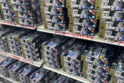 【悲報】ガンプラの転売、儲けが少なすぎる……早朝から並ばなあかんのに何故