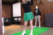 【元乃木坂46】白石麻衣 可愛いまいやんちゃん.gif 左バッターなのに右スイングって違和感ないの？