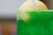 メロンソーダがスーパーとかで売ってない理由ｗｗｗｗｗｗｗｗｗ