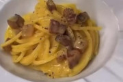 【動画】イタリア人が作るカルボナーラ、お前らが作るゲロパスタの100倍は美味そうｗｗｗｗｗ