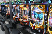 【画像】大阪本店のパチ屋の並び、レベルが違う