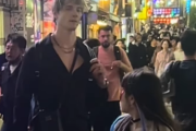 【悲報】198cmのイケメン白人男性、チビだらけの日本を歩く無双動画を上げて世界中から絶賛されるｗｗｗｗ