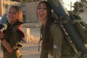 【画像】イスラエル女性兵士「あーしに続け！全軍突撃だし～(ﾑﾁｯ♥ﾌﾟﾙﾝｯ♥ﾑﾜｧ♥)」