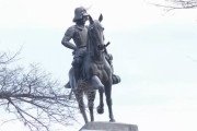 仙台城跡の「伊達政宗騎馬像」が地震で傾いてかっこよくなるｗｗｗ