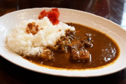 外食のカレー「1180円です」←いや、家で食えばタダだよね🥺