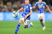 女子W杯初戦で2得点、日本を勝利に導いた宮澤ひなた　模索の末に見つけた「新たな道とスピード感」【コラム】