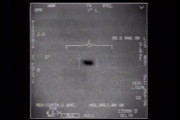 ｢UFO｣目撃情報､新たに数百件の報告 米国防総省
