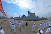 中国海軍の第38護衛機動部隊3隻がアデン湾とソマリア沖海域に向け出港…民間船の護衛任務部隊！