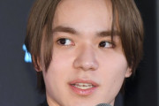 宇野昌磨、公式Xで街中遭遇談を披露。男子高校生の「宇野昌磨じゃね？ちっさ！」発言に自虐。飾らないユーモアと人柄にファン絶賛、氷上の圧倒的存在感とのギャップも話題に。