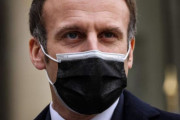 新型コロナ感染のマクロン仏大統領、前夜に十数人で会食していたことが判明！「どこの国も同じ」「ちゃんと感染してて羨ましい」