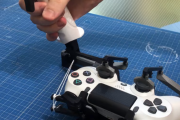 PS4のデュアルショック4をフライトシミュレーターやスコードロンで使えるフライトスティックに変える魔改造が話題に