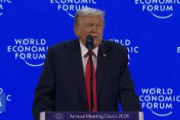 トランプ米大統領 「アメリカがいなければ、皆さんはドイツ語と日本語を話していただろう」 ダボス会議で