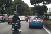 【動画】バイク乗りの一番はずかしい転け方がこれｗｗｗｗｗ