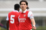 【プレミアリーグ】冨安の控え要員としてアーセナル復帰？ ベジェリン、キャプテンマークを巻く